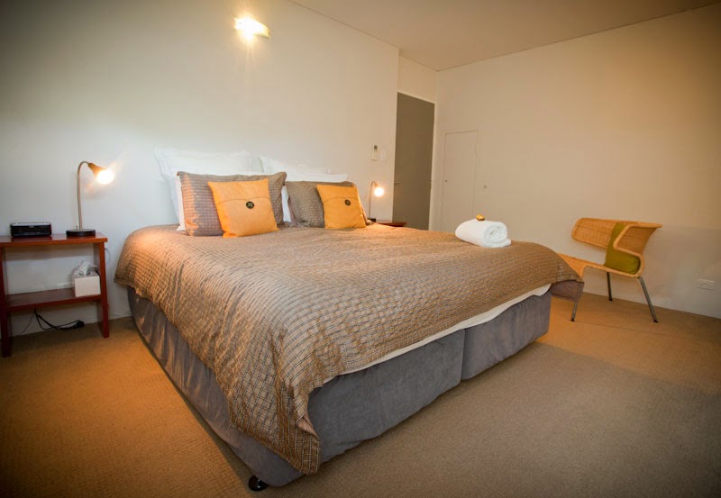 Hanover Bay Apartments Albany | 3 Festing St, Albany WA 6330, Australia | Phone: (08) 9841 9377