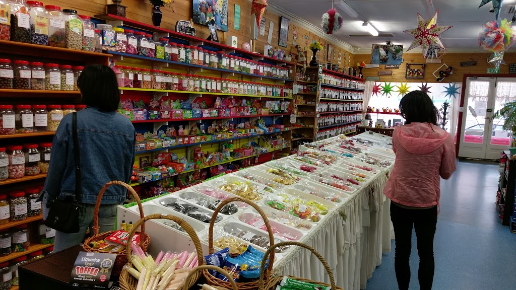 The Wall of Lollies | store | 20 Church St, Geeveston TAS 7116, Australia | 0362971438 OR +61 3 6297 1438