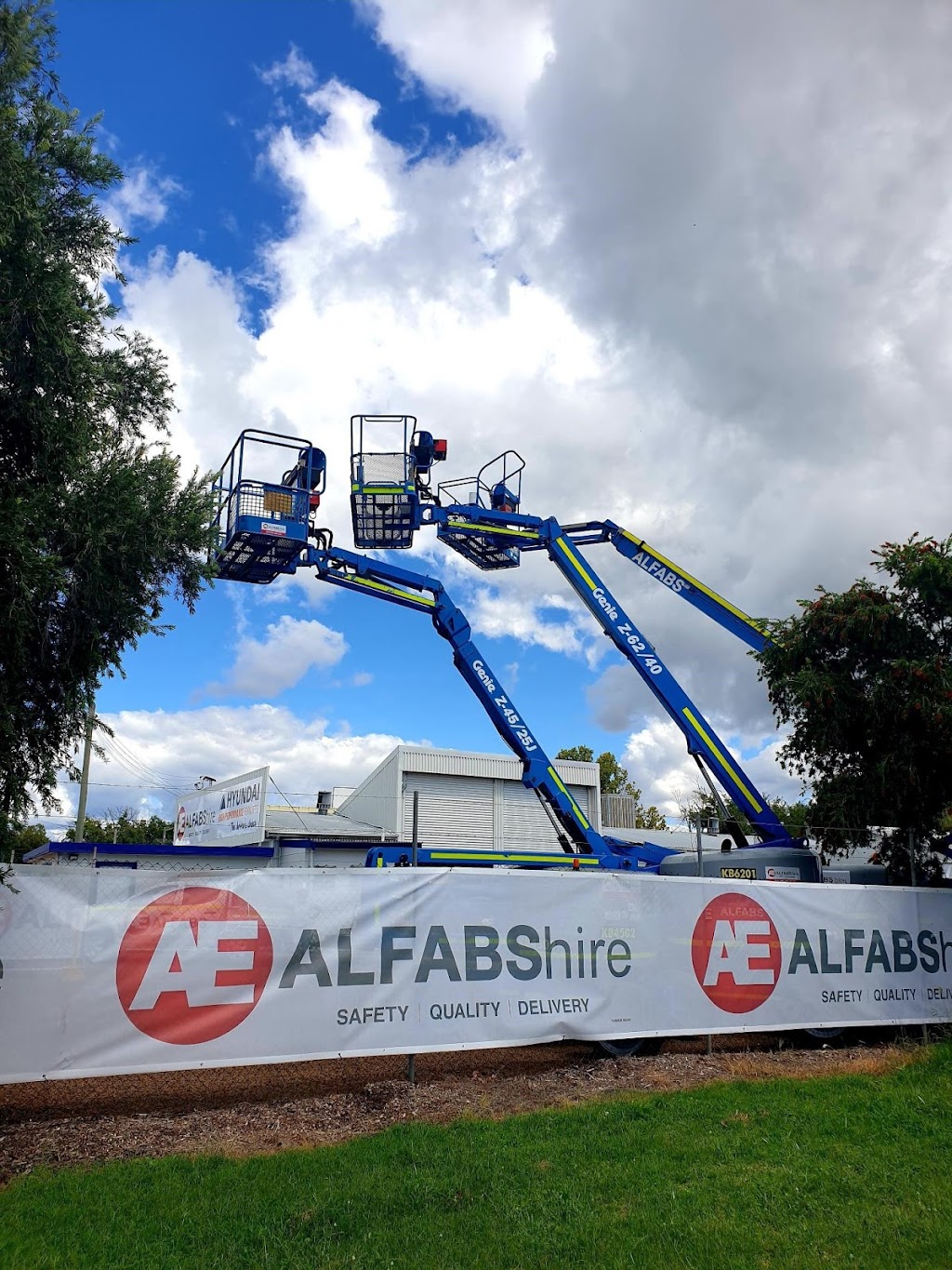 Alfabs Hire Pty Limited |  | 57 Cooma Rd, Narrabri NSW 2390, Australia | 0257729093 OR +61 2 5772 9093