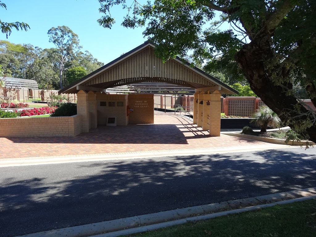 Queensland Garden of Rememberance | park | 294 Graham Rd, Bridgeman Downs QLD 4035, Australia | 1800555254 OR +61 1800 555 254
