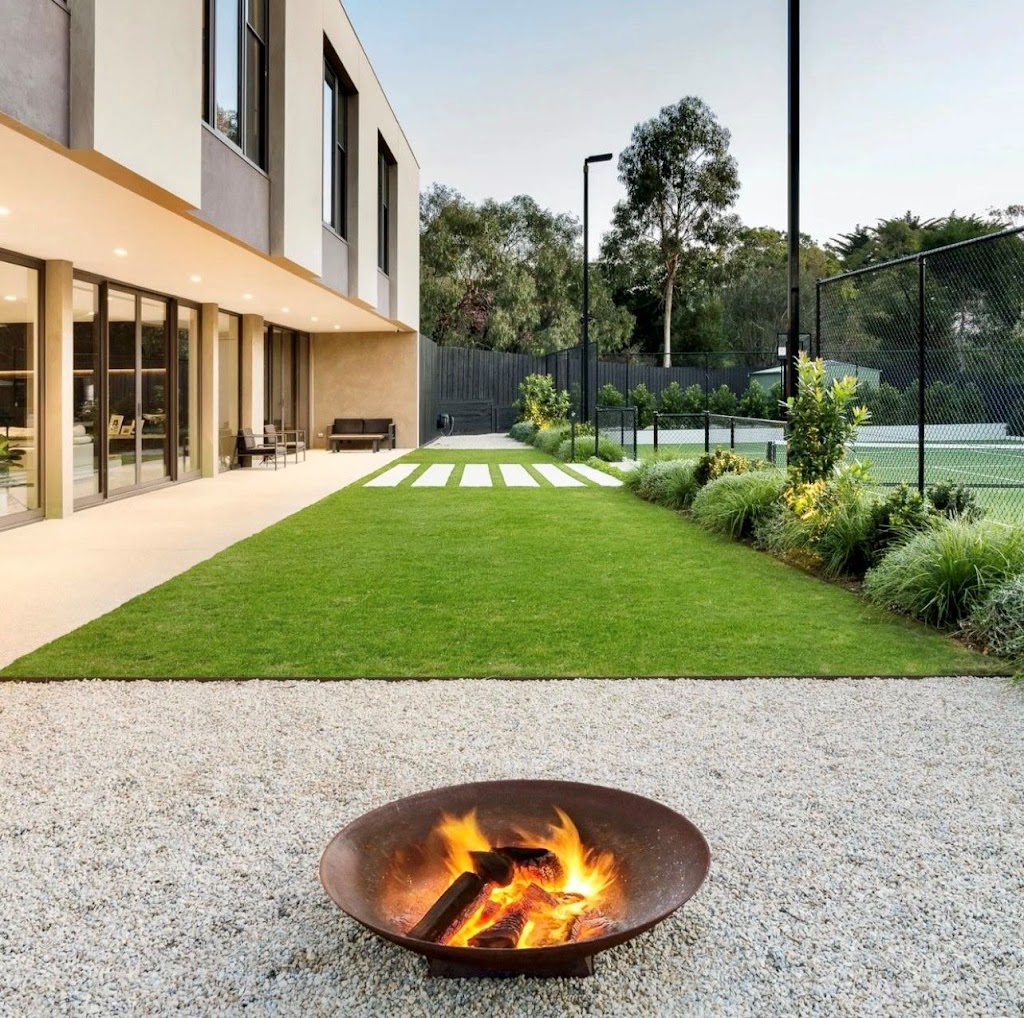 Lilydale Instant Lawn | Pakenham | 790 McDonalds Drain Rd E, Pakenham South VIC 3810, Australia | Phone: (03) 9122 8718