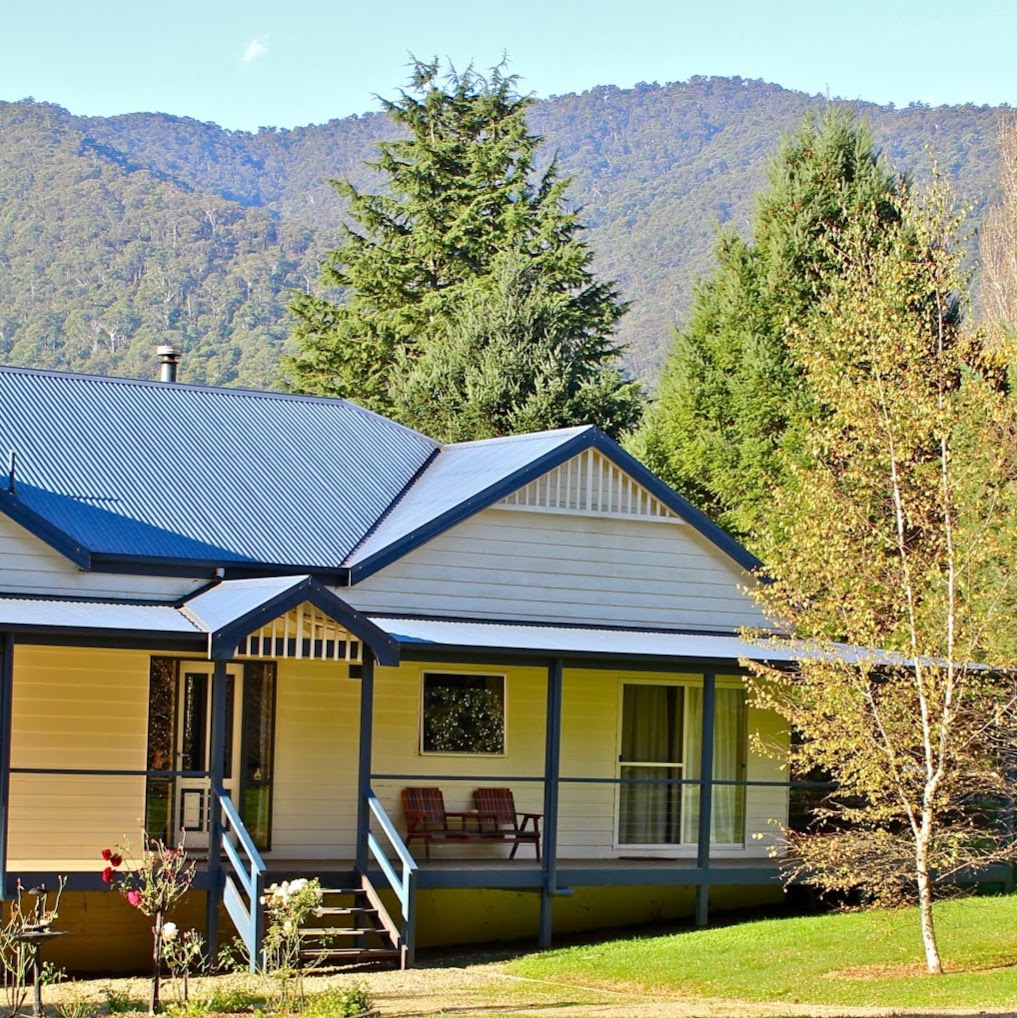 Camellia Lodge | real estate agency | 2 Camping Park Rd, Harrietville VIC 3741, Australia | 0357592555 OR +61 3 5759 2555