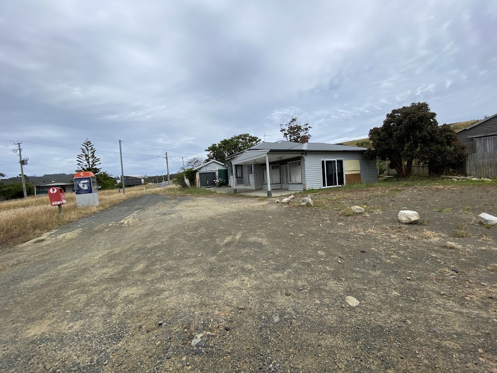 Ampol Murdunna Store | 1 Saltwater River Road, Premaydena TAS 7185, Australia | Phone: (03) 6253 5196