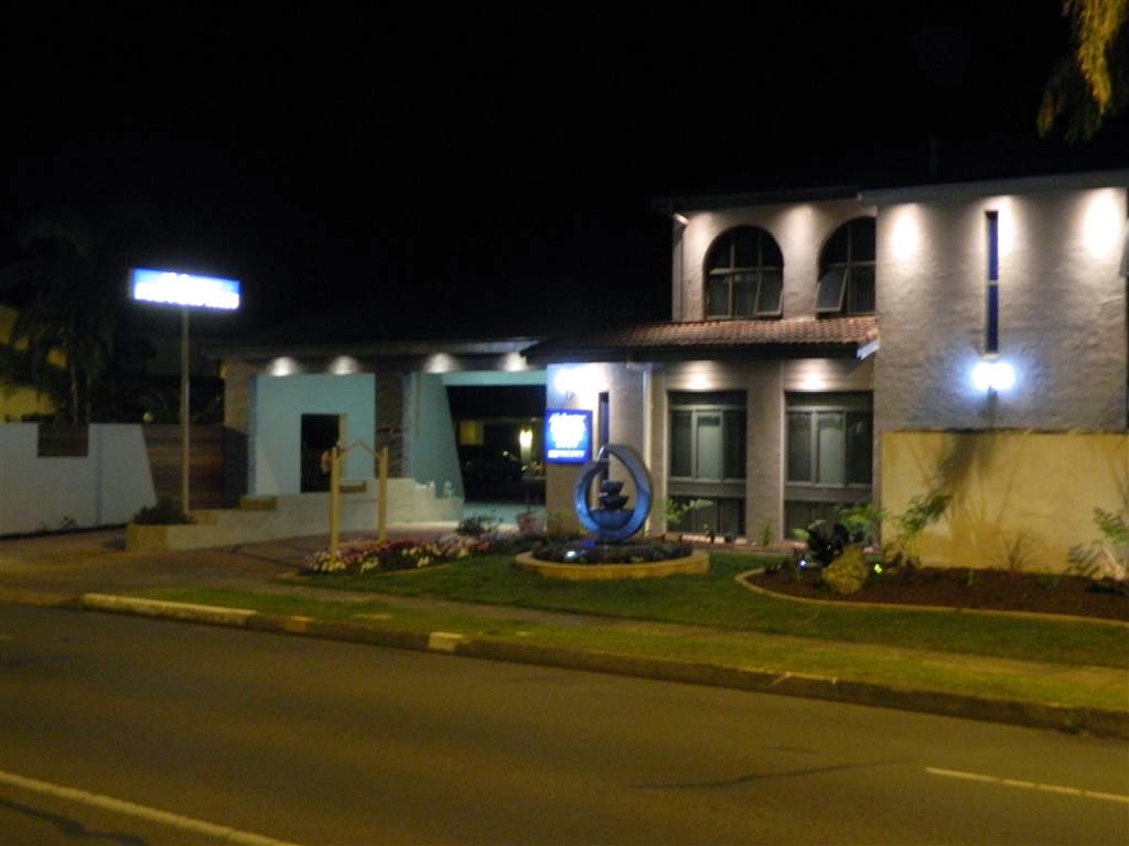 Alabaster Motor Inn | lodging | 23-25 Oxley St, Taree NSW 2430, Australia | 0265521455 OR +61 2 6552 1455