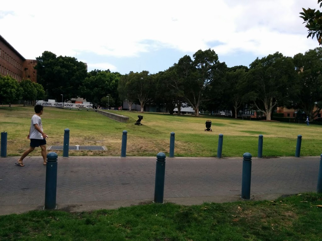 Physics Lawn | UNSW, Science Rd, Kensington NSW 2033, Australia | Phone: (02) 9385 1000