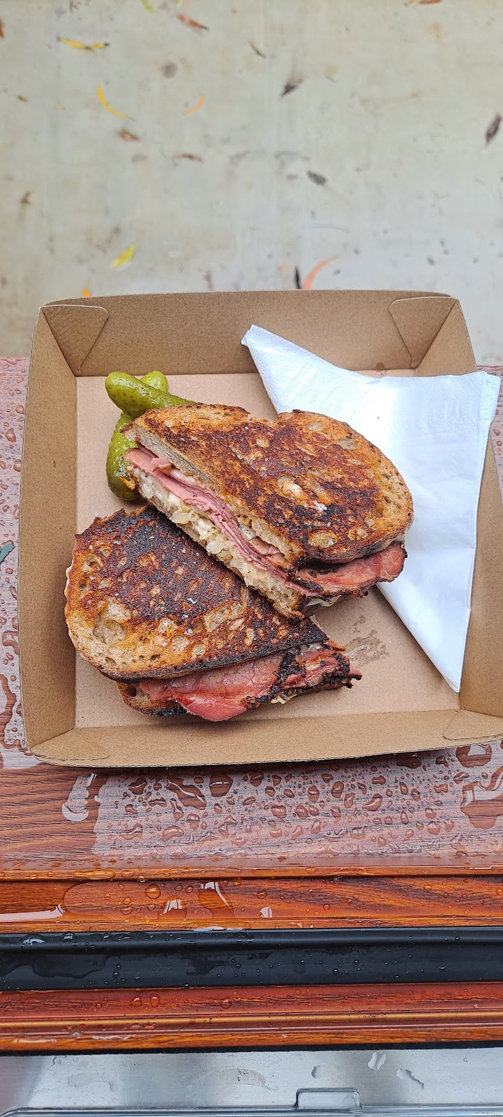 Dangar Falls Lodge Coffee Van | 180 Coramba Rd, Dorrigo NSW 2453, Australia | Phone: 0439 133 274