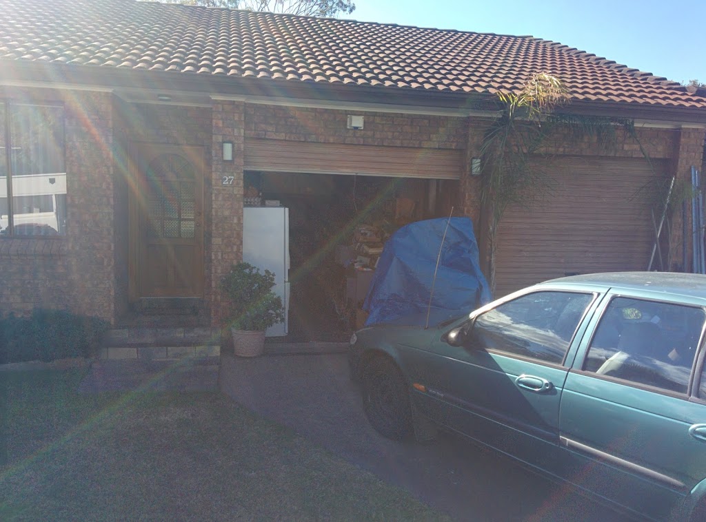 Blacktown Garage Doors | 27 Kerry Rd, Blacktown NSW 2148, Australia | Phone: (02) 9621 6924