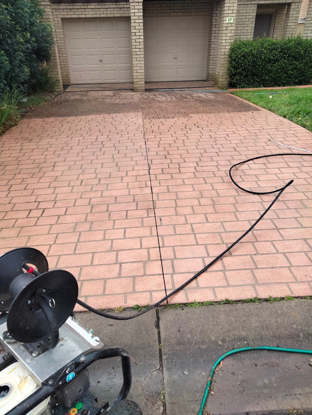 Norwest Pressure Cleaning |  | 74 Faulkland Cres, Kings Park NSW 2148, Australia | 0448123647 OR +61 448 123 647