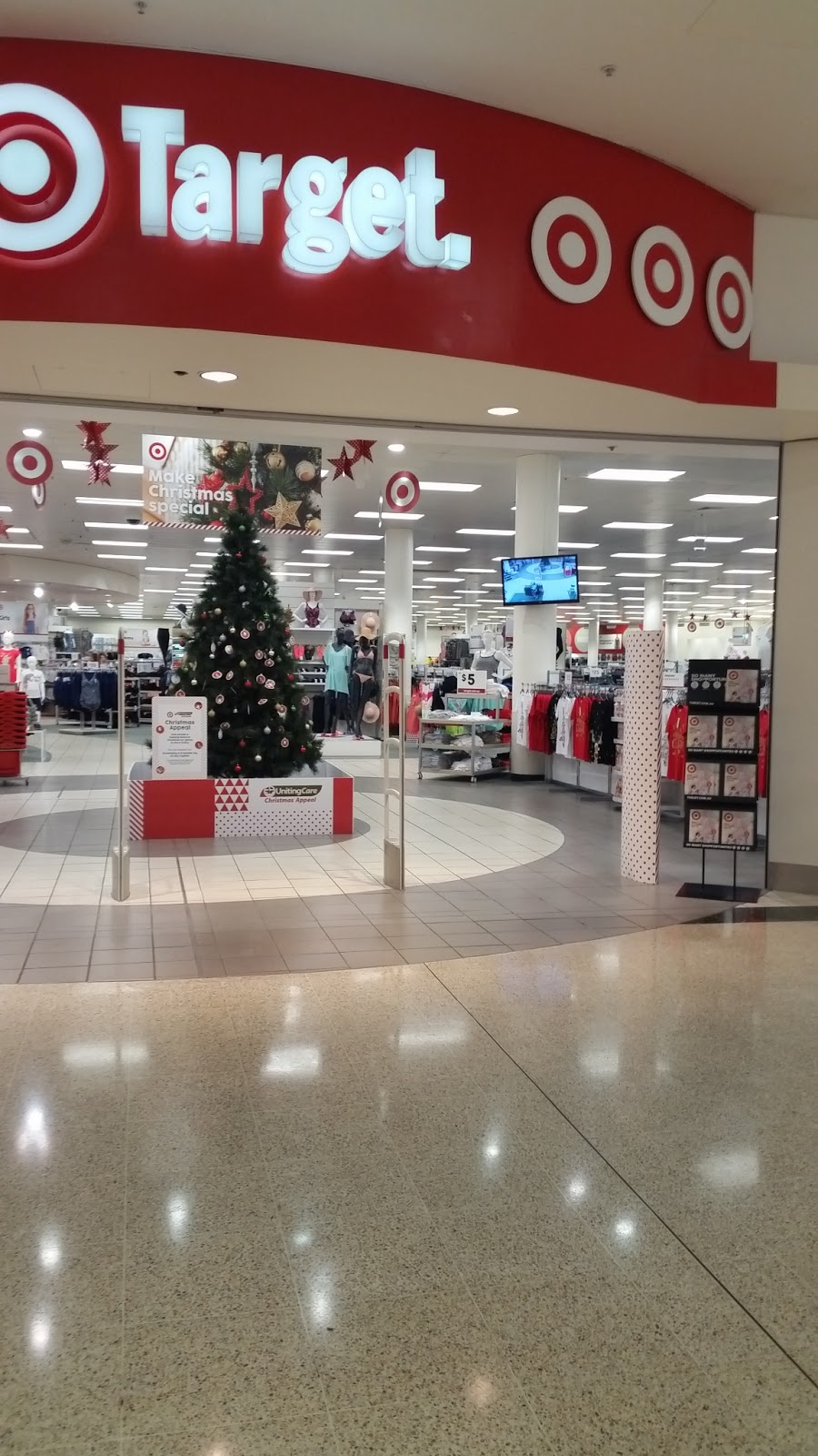 Target | department store | Benson Ave, Shellharbour NSW 2529, Australia | 0242958800 OR +61 2 4295 8800