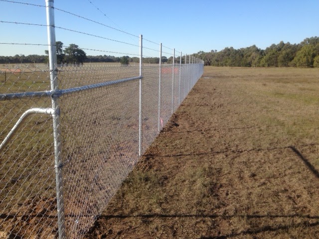 Highlight Fencing | store | 105 Brights Dr, Rye VIC 3941, Australia | 0407223766 OR +61 407 223 766