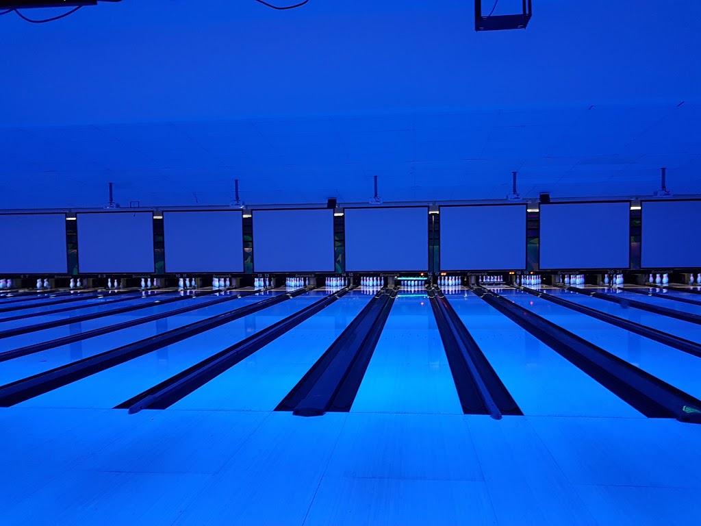 ZONE BOWLING Tuggeranong | 76 Cowlishaw St, Greenway ACT 2900, Australia | Phone: 1300 368 067