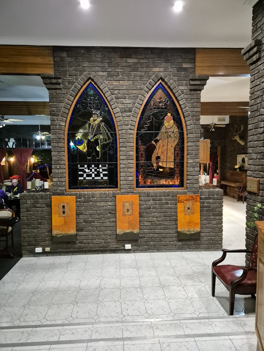 Bistro Nomad | 2259 Pacific Hwy, Heatherbrae NSW 2324, Australia | Phone: (02) 4987 1946