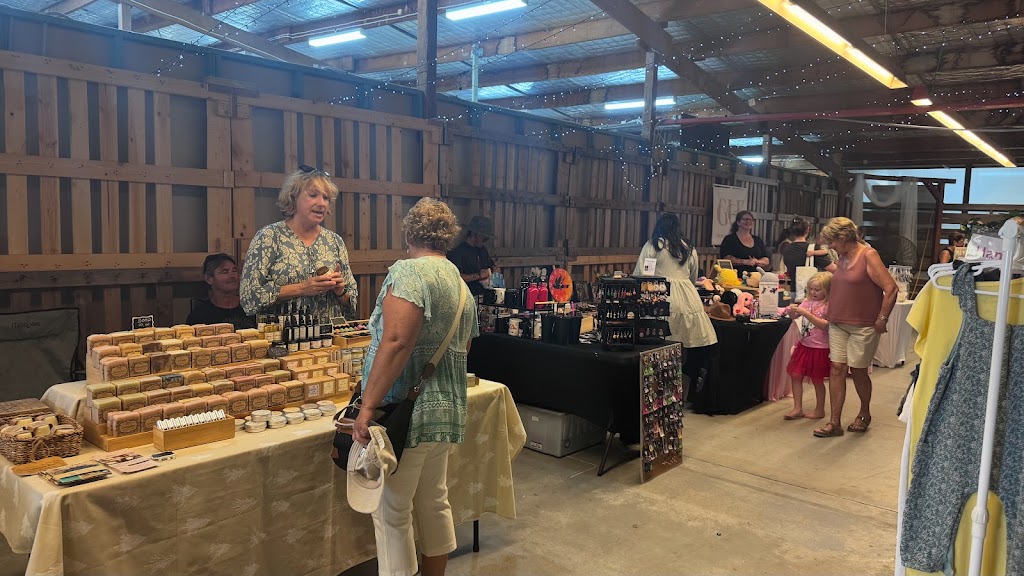 Ourimbah Markets | 2 Burns Rd, Ourimbah NSW 2258, Australia | Phone: 0422 142 839