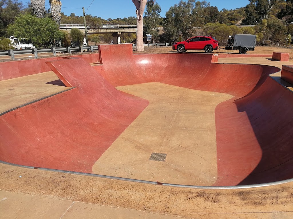 Skate Park |  | Harper Rd, Toodyay WA 6566, Australia | 0895742435 OR +61 8 9574 2435