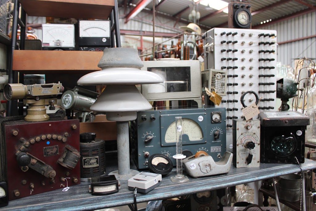Old Modern - Vintage Antiques | electronics store | 52 Mornington-Tyabb Rd, Tyabb VIC 3913, Australia | 0415046293 OR +61 415 046 293