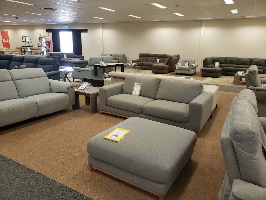 Nick Scali Clearance Outlet | furniture store | 2/2043 Sandgate Rd, Virginia QLD 4014, Australia | 1300220809 OR +61 1300 220 809