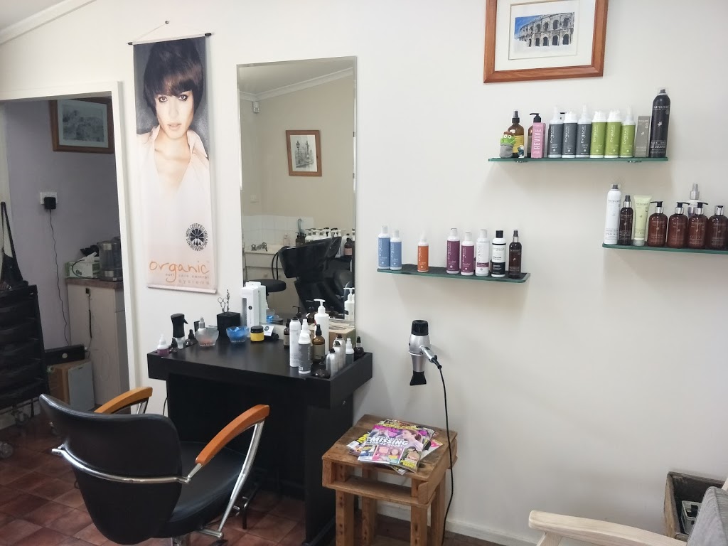 organic hairdresser | hair care | 1 Callaway Cres, Gordon ACT 2906, Australia | 0423283149 OR +61 423 283 149