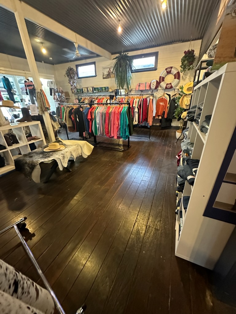 Shellies Country Wear | 7 Nabiac St, Nabiac NSW 2312, Australia | Phone: 0407 481 918