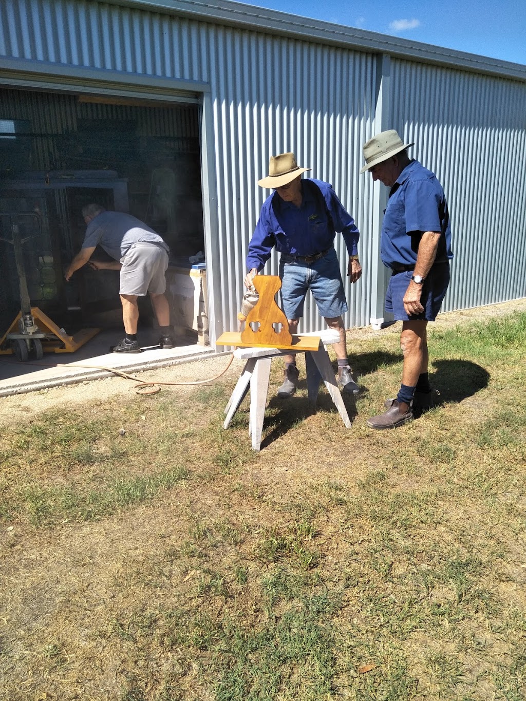 Inverell Community Mens Shed Incorporated | 48 Eucalypt Dr, Inverell NSW 2360, Australia | Phone: 0422 371 467