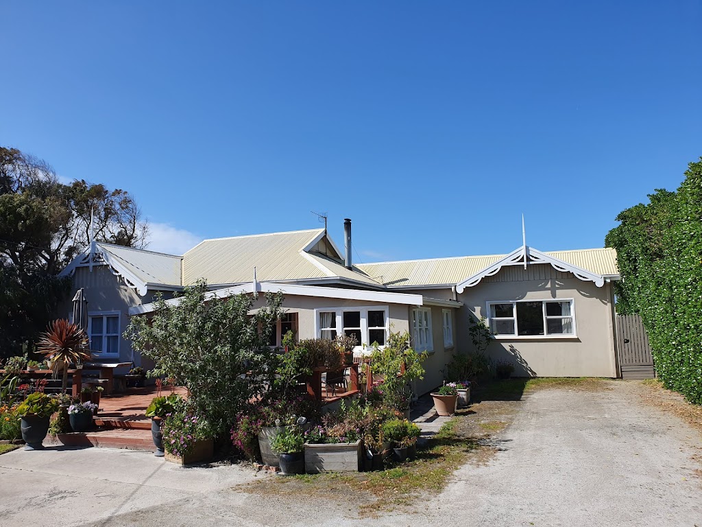 King Island Green Ponds Guest House & Cottage B&B | lodging | 38 Edward St, Currie TAS 7256, Australia | 0364621171 OR +61 3 6462 1171