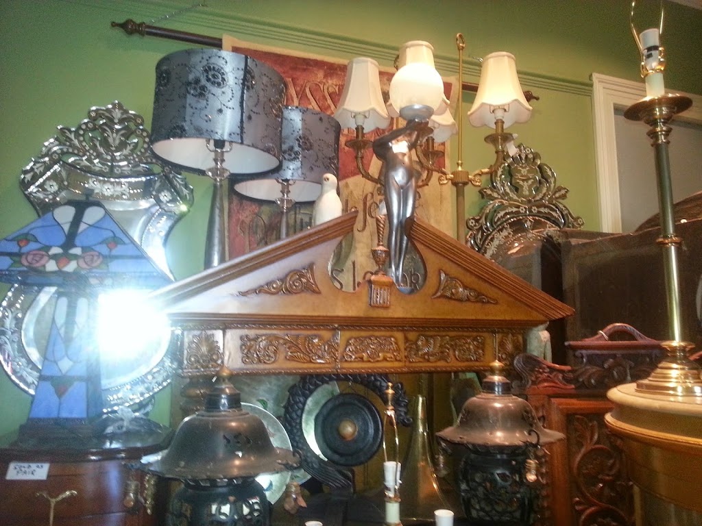 Helene Antiques & Collectables | furniture store | 755 High St, Armadale VIC 3143, Australia | 0395001055 OR +61 3 9500 1055