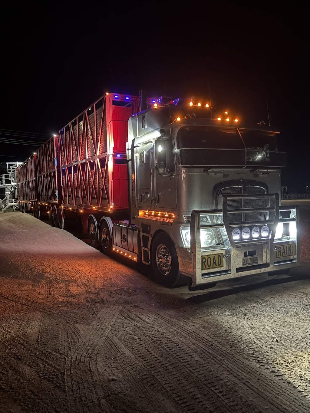 WR Transport PTY LTD | 753 Swan Reach Rd, Tambo Upper VIC 3885, Australia | Phone: 0447 076 444