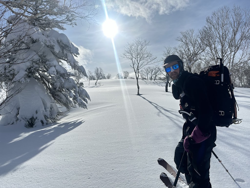 Desert Skis | 3 Percy Harris St, Jindabyne NSW 2627, Australia | Phone: 0415 312 003