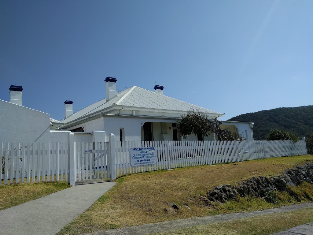 Smoky Cape Lighthouse Bed & Breakfast | Lighthouse Rd, South West Rocks NSW 2431, Australia | Phone: (02) 6566 6301