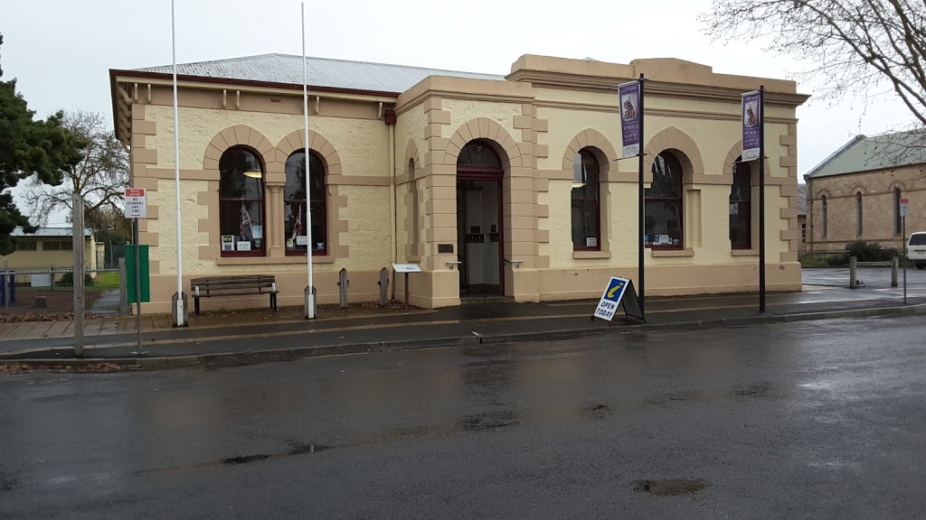 Penola Coonawarra Visitor Information Centre | 27 Arthur St, Penola SA 5277, Australia | Phone: (08) 8737 2855