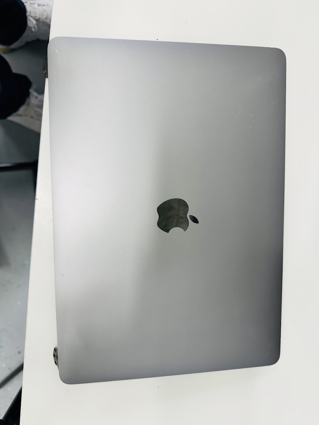 Werribee Phone Repair | 5 Azolla Ave, Werribee VIC 3030, Australia | Phone: 0433 765 612