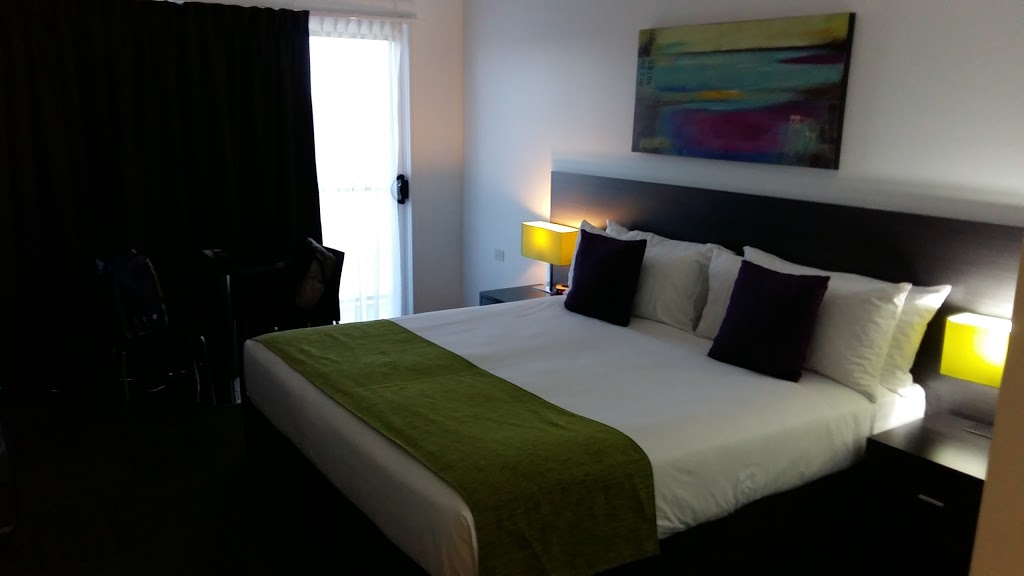 Mackay Oceanside Central Hotel | 2C, E Gordon St, Mackay QLD 4740, Australia | Phone: (07) 5689 0388