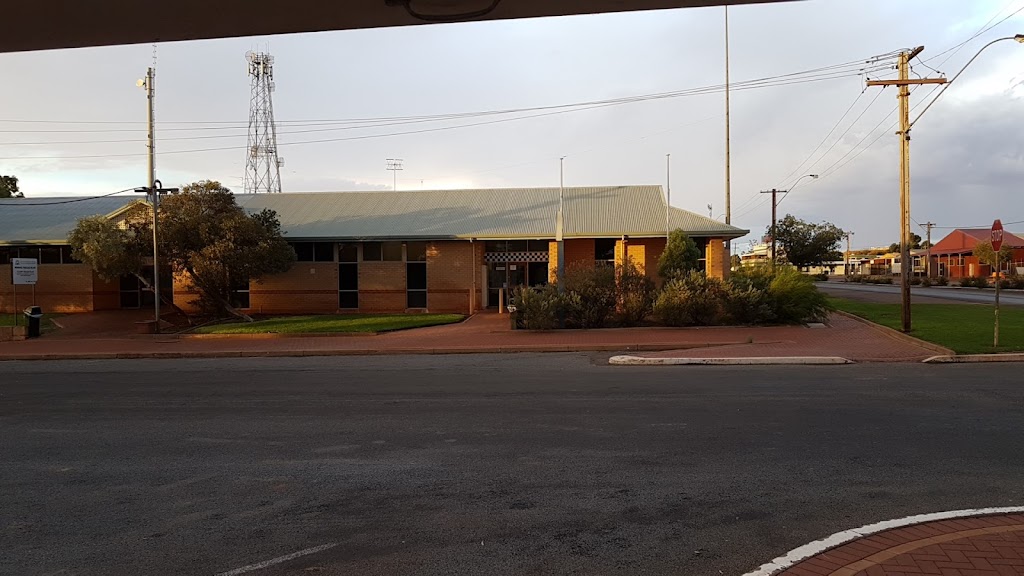 Meekatharra Police Station | LOT 837 Main St, Meekatharra WA 6642, Australia | Phone: 13 14 44