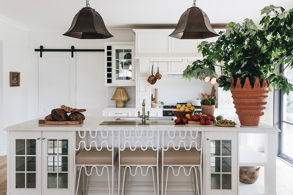 Alba House Robertson | 4 Lemmons Rd, Robertson NSW 2577, Australia | Phone: 0425 424 571