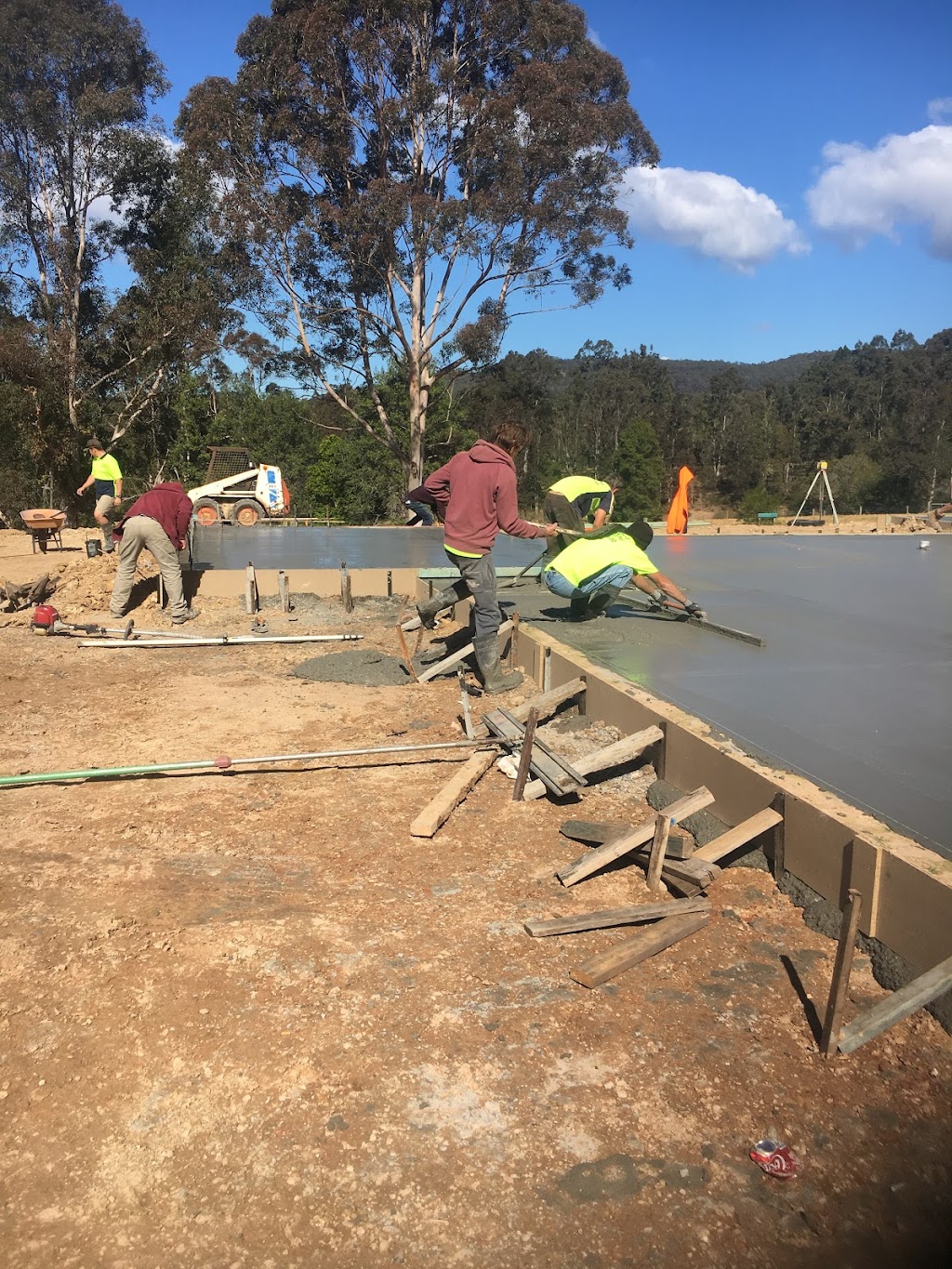 John Holm / ta anything concrete | general contractor | 1150 Dooralong Rd, Dooralong NSW 2259, Australia | 0403349630 OR +61 403 349 630