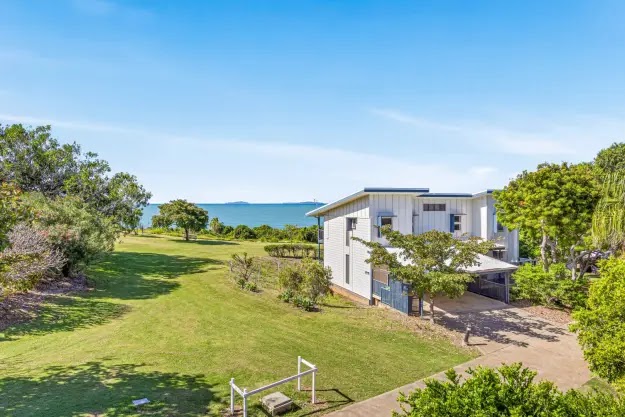 Fitzroy House | The Haven, 37 Haven Rd, Emu Park QLD 4710, Australia | Phone: 0438 507 917