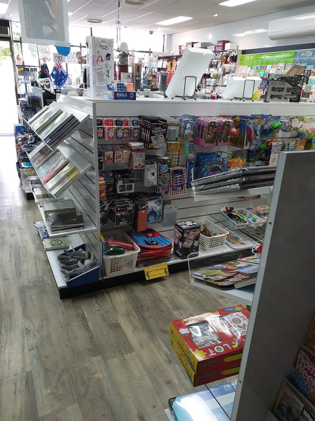 Scarness Newsagency | store | 348/349 Charlton Esplanade, Scarness QLD 4655, Australia | 0741281303 OR +61 7 4128 1303