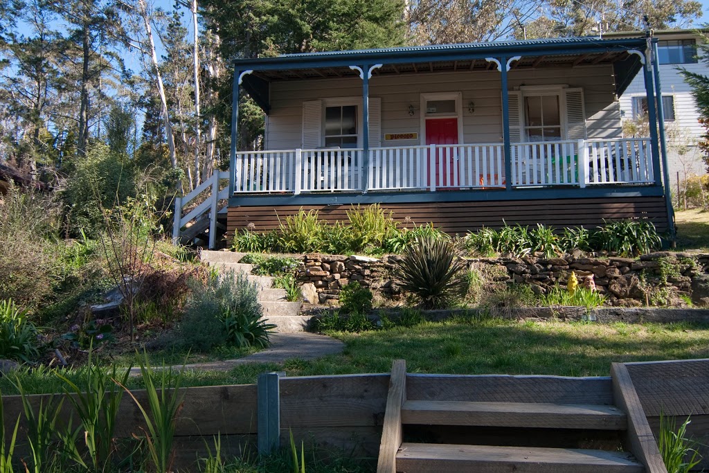 Piccolo | lodging | 22 Strathearn Rd, Leura NSW 2780, Australia | 0421663162 OR +61 421 663 162