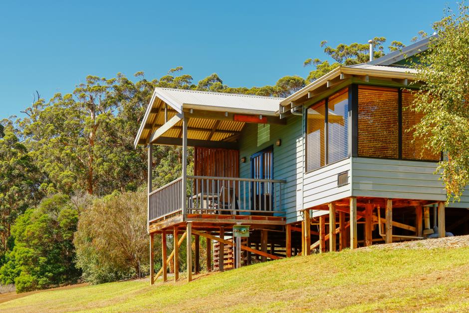 Rainbow Trail Chalets | 160 Pump Hill Rd, Pemberton WA 6260, Australia | Phone: 0438 561 664