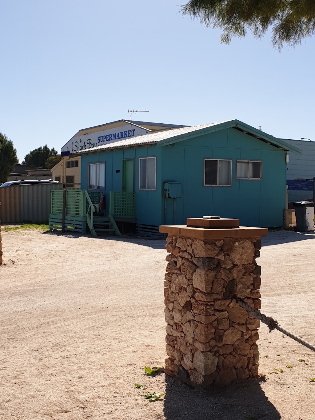 Shark Bay Holiday Cottages | 11 Knight Terrace, Denham WA 6537, Australia | Phone: (08) 9948 1206