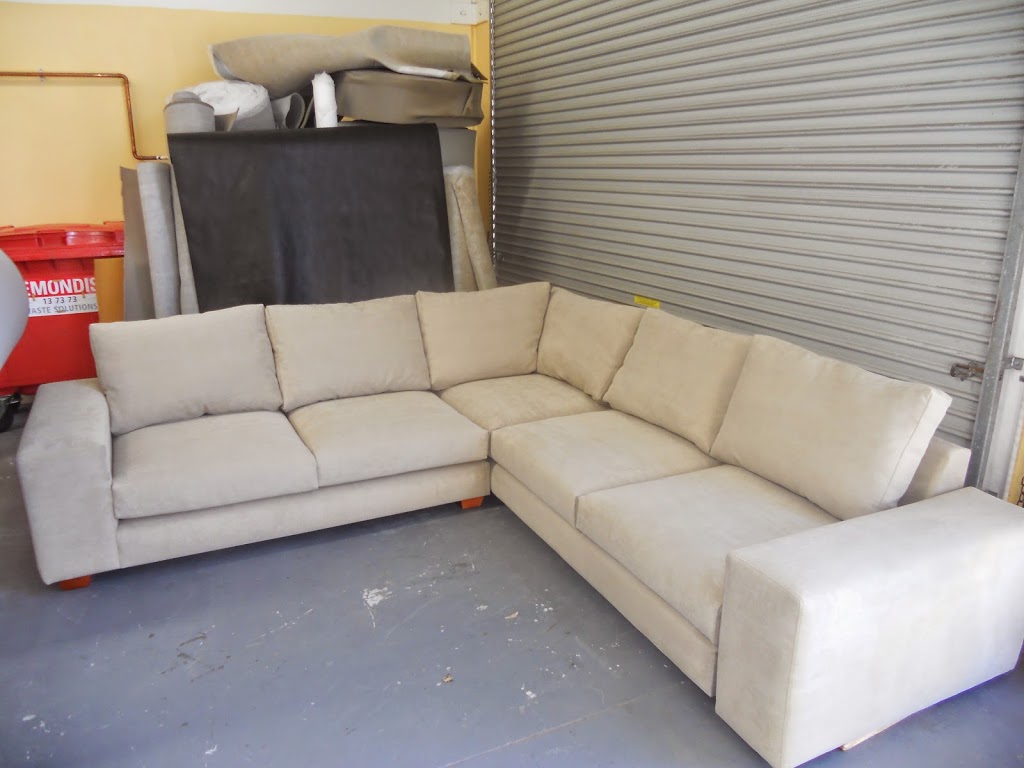 Fine Finish Upholstery | 4-29 Blanck Street, Ormeau QLD 4208, Australia | Phone: (07) 5549 1641