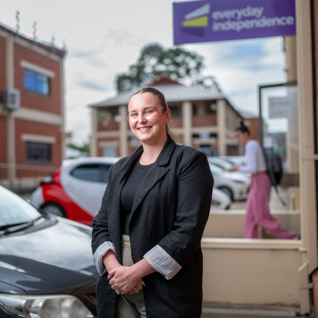 Everyday Independence Geelong | Units 1-3/18-20 Riversdale Rd, Newtown VIC 3220, Australia | Phone: 1300 179 131
