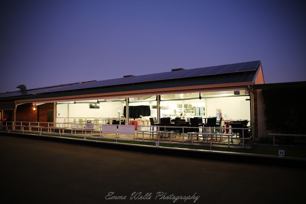 South Tamworth Bowling Club | restaurant | 11 Margaret St, South Tamworth NSW 2340, Australia | 0267655766 OR +61 2 6765 5766