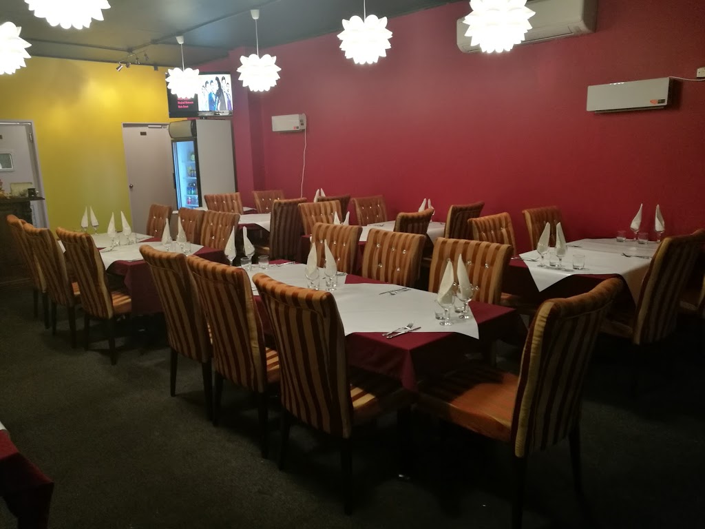 Indian Hub - Melton | restaurant | 29 Scott St, Melton VIC 3337, Australia | 0397432329 OR +61 3 9743 2329