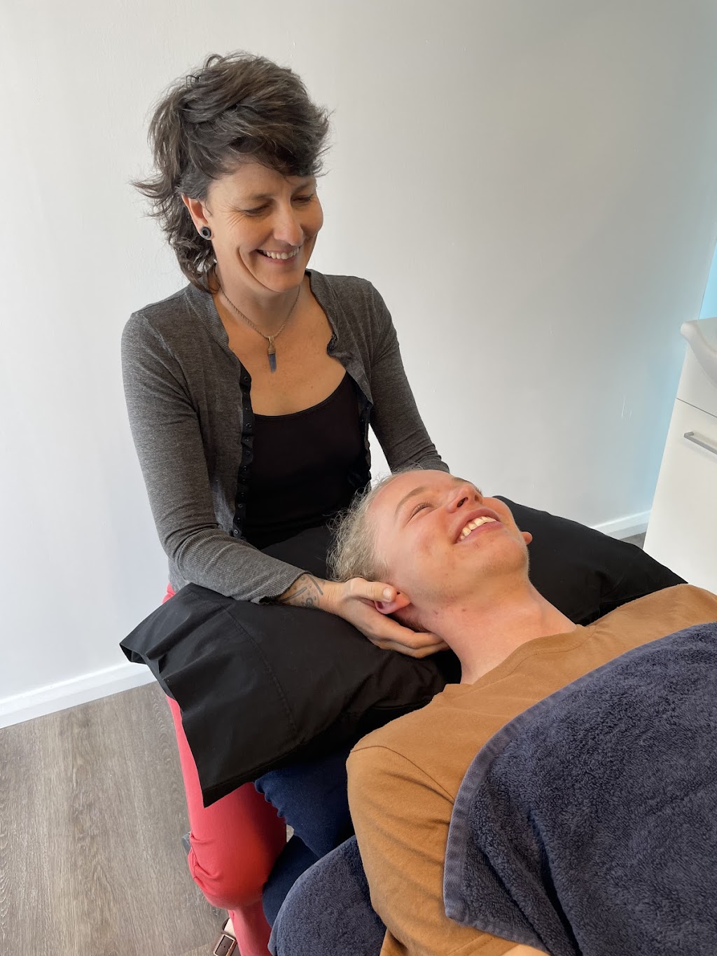 Lake Osteopathy | 16 Express Cct, Marmong Point NSW 2284, Australia | Phone: 0405 989 072