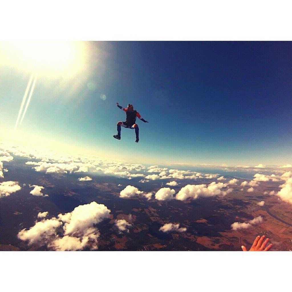 Coffs Skydivers | Coffs Harbour Airport, Aeroclub/63 Aviation Dr, Coffs Harbour NSW 2450, Australia | Phone: (02) 6651 1167