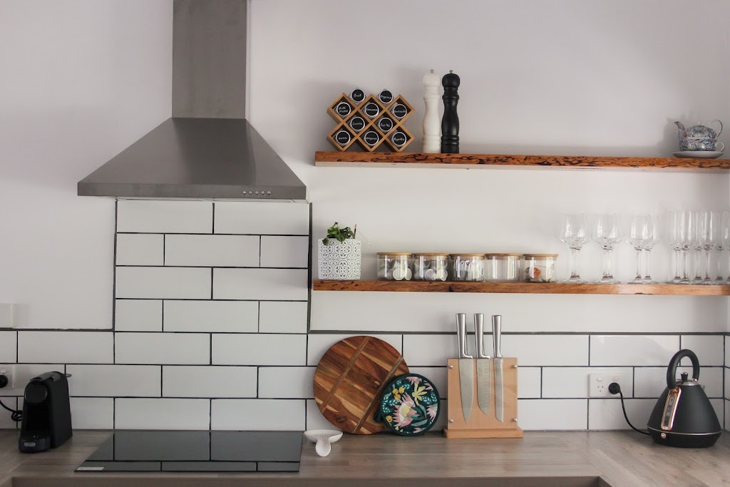Buchan Stays - Cambria Cottage | 95 Main Rd, Buchan VIC 3885, Australia | Phone: 0418 400 511