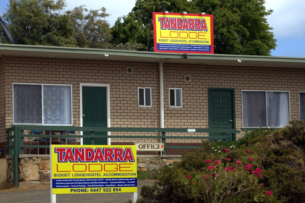 Tandarra Holiday Lodge - Budget Affordable Luxury Cheap Accommod | lodging | 27 Middle Terrace, Penneshaw SA 5222, Australia | 0439673200 OR +61 439 673 200