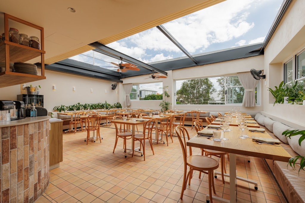 Melrose Restaurant & Rooftop Bar | Upstairs, level 1/37 Oxford St, Bulimba QLD 4171, Australia | Phone: (07) 3899 3371