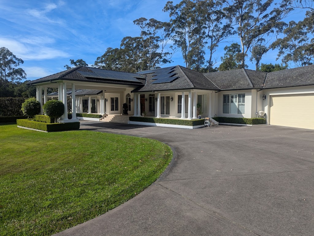 TG Painting & Decorating | Bay Rd, Toowoon Bay NSW 2261, Australia | Phone: 0411 965 895