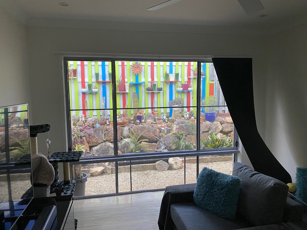 Express Tinting Metro West | 27 Vineyard Dr, Mount Cotton QLD 4165, Australia | Phone: 0499 988 530